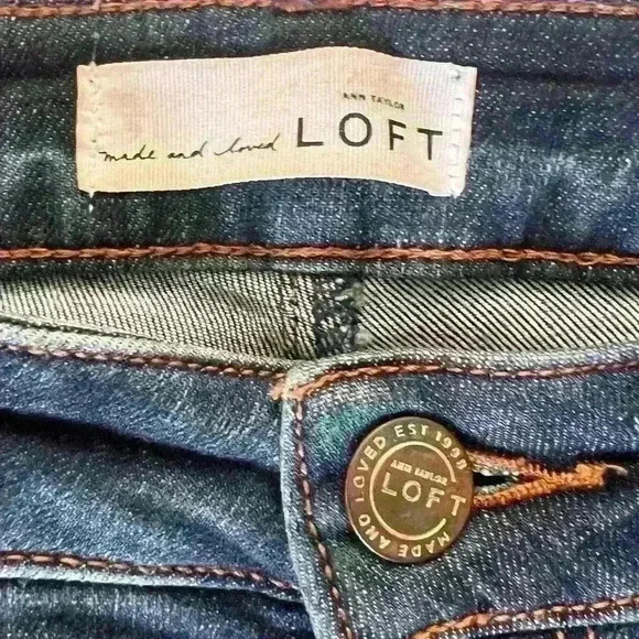 Ann Taylor Loft crop stretch jeans - Picture 2 of 4